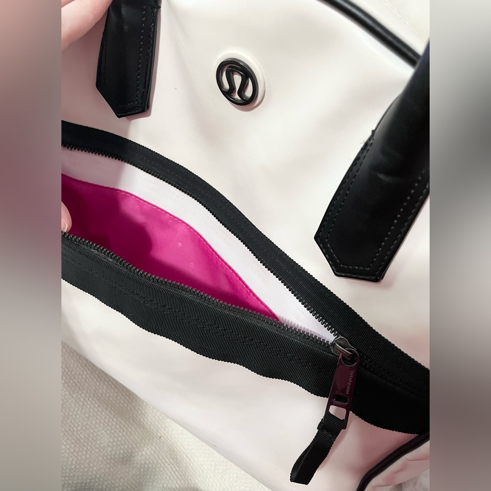 SOLD Lululemon “Sweat Once a Day” Leather Tote - Picture 14 of 16